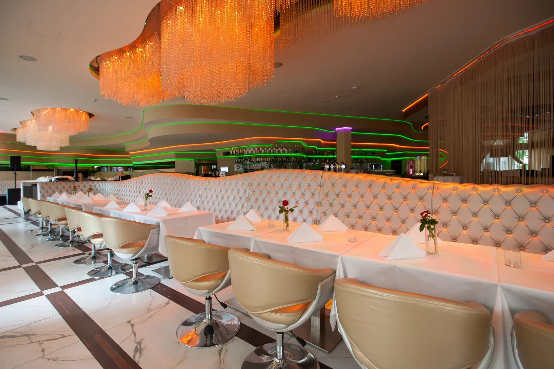 MIO Restaurant dining hall with set tables at Alexanderplatz